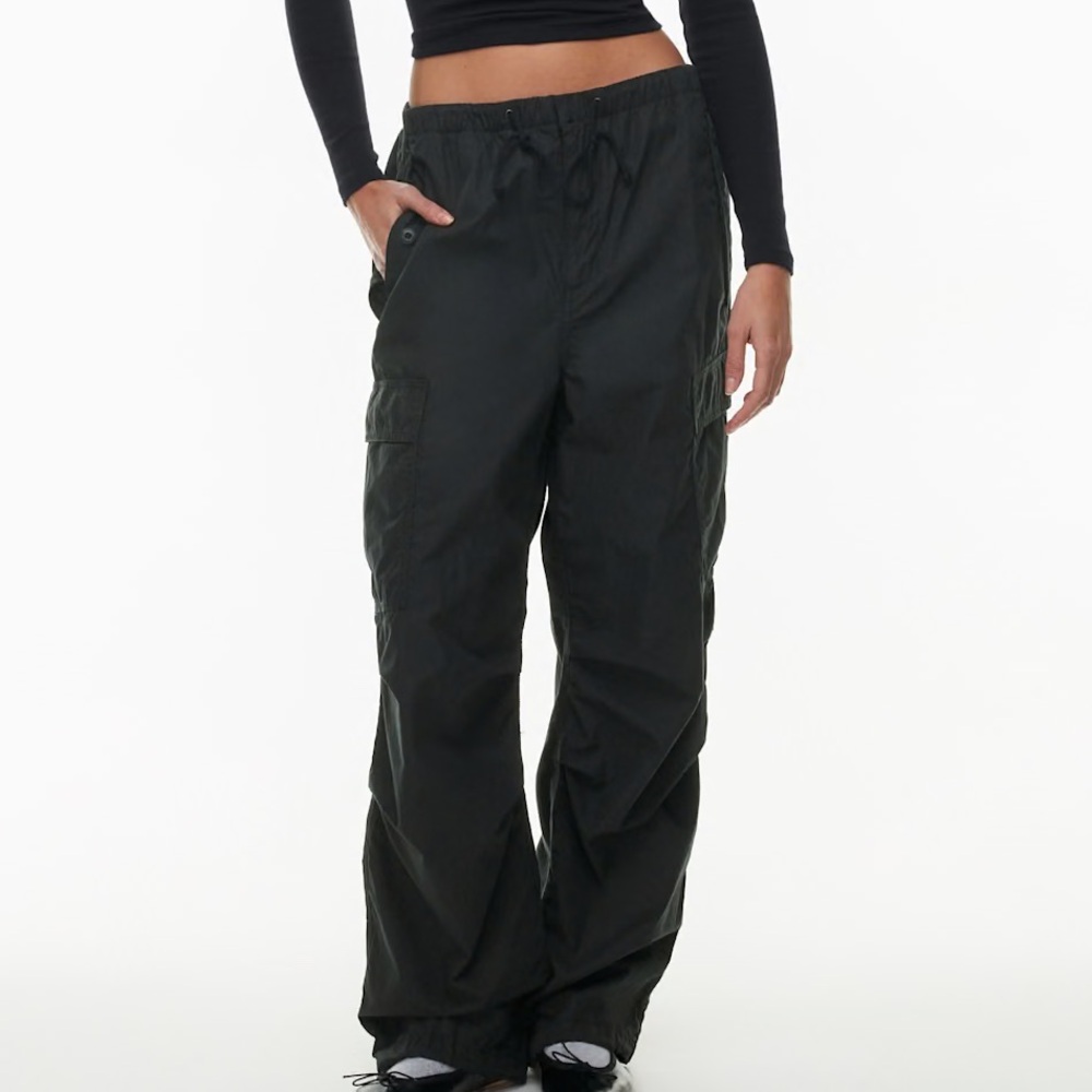 Aritzia TNA Black Parachute Cargo Pants